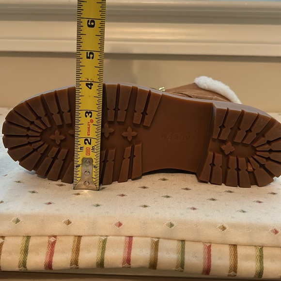 Ralph Lauren Brown Suede Boots with Shearling Lining - Picture 7 of 7